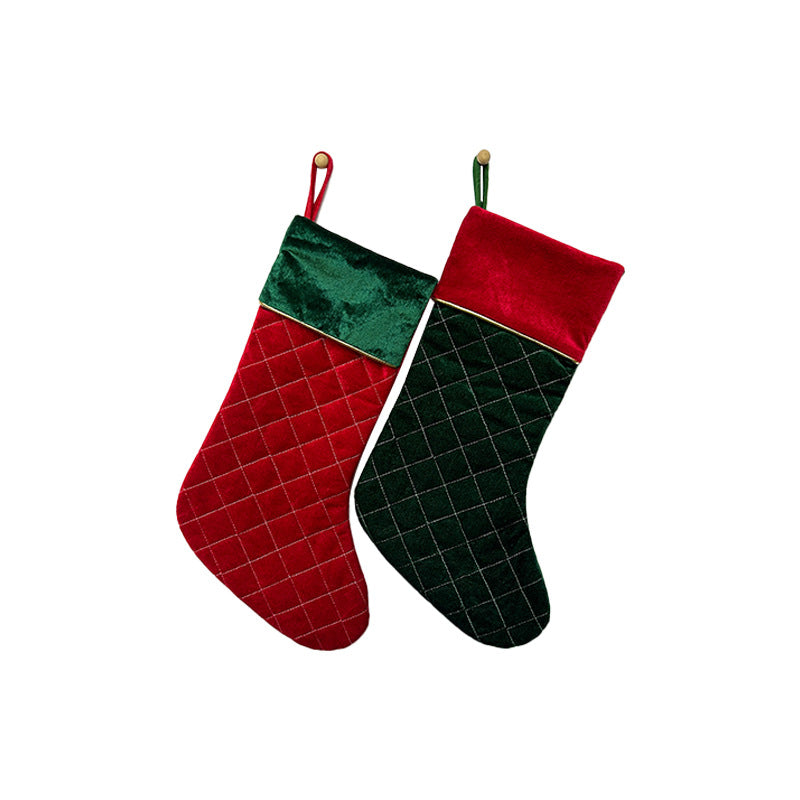 Christmas Pet Stockings – Holiday Fireplace Socks & Gift Bag Decorations