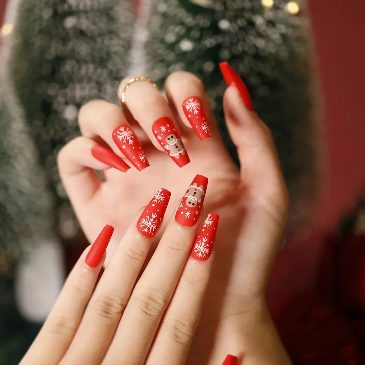 Gold Powder Christmas Fake Nails – Festive Glitter Press‑On Nail Set for Holiday Parties & Winter Glam